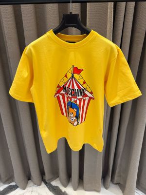 No return Moshino imported kids Tshirt Yellow 