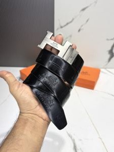 Herme_s hm-587 monogram reversible belt with og box