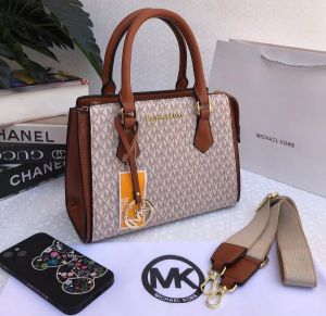 Michael_kor_s satchel marilyn With box 319