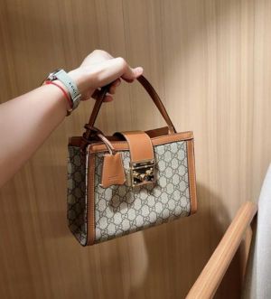 gucc_i padlock medium shoulder bag with box high quality 814
