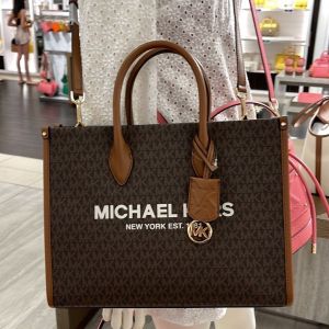  Michael_Kor_s Mirella East West Medium Tote Pearl coffee MK Signature 85