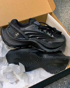 adidass XLG MTW Black