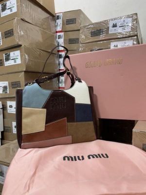 miu miu mini tote bag leather material with magnet box 923