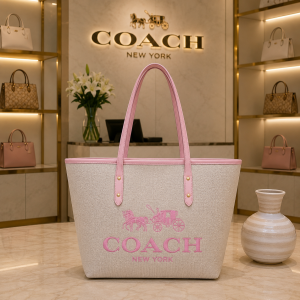 Coac_h voyager jet set print tote bag with dust bag 5509