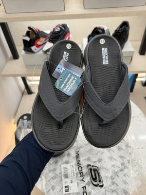 Skecher.s premium flip flop 