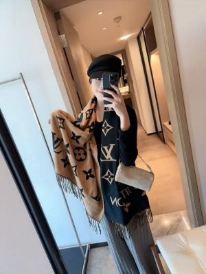 Loui.s_Vuitton_Classic_Monogram_Giant_Logo_Black_Camel_Brown_Wool_Shawl_Scarf_With_OG_Box_With_Carry_Bag