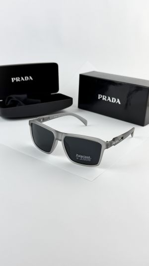 Prad_a_grey_black_sp93
