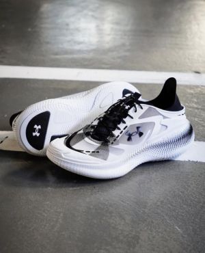 Unde r armour echo slipspeed white black