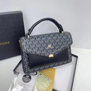 logo print Maeve crossbody with box 1730
