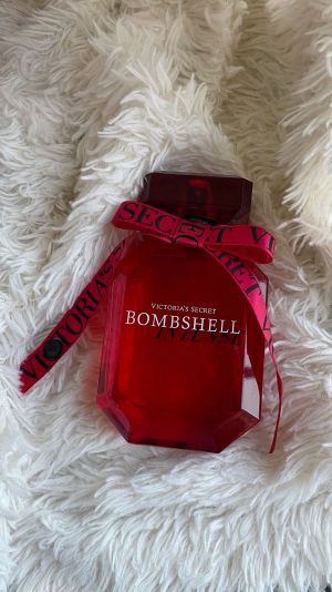 VictoriaSecret Bombshell Intense 100ML