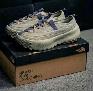 The North Facee Never Stop Lace Beige Purple 1040