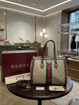 G_ucci_Ophidia Medium Tote With OriginalBox DustCover(maroon box)