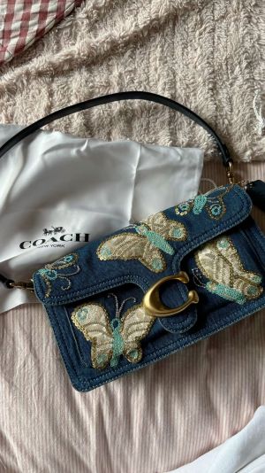 Coachh CB Tabby 26 With Butterfly Embellishment Original Box Carry Bag & DustCover Packing
