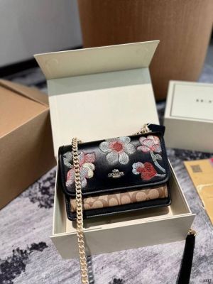 C_oach Klare Crossbody In Signature Canvas Bag with Double box premium quality