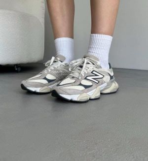 Neww Balance 9060 MOONROCK LINEN GREY