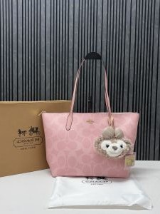 Coachh Fiona Pink Tote Bag With Original Box Teddy Charm Dustcover Tags And Card