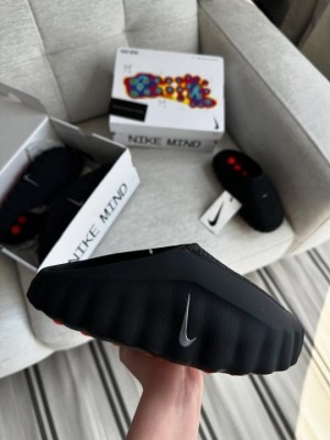 MIND 001 SLIDE BLACK