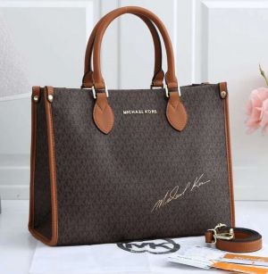 Michae_l kors signature tote bag with dust bag (44572-coffe-brown)