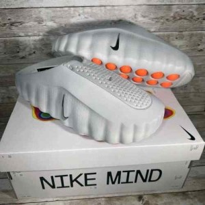 Nikee Mind 001 Mules In The Grey