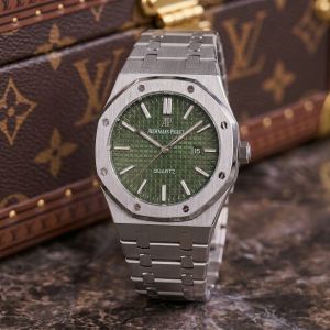 Audemars Pigue_t Royal Oak Quartz