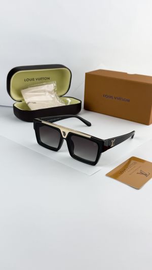 Loui_s_vuitton_black_shaded_1984