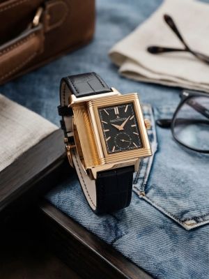 Jaeger Le Coultr e JLC Reverso Premium