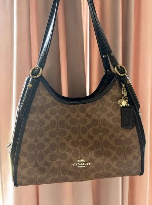 Coacchh Erin Shoulder Bag With Original Dustcover Tags Cards