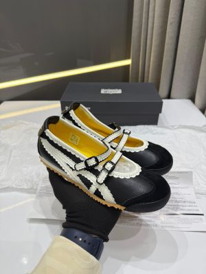 ONITSUK_A TIGER MEXICO 66 TGRS BLACK CREAM FIX