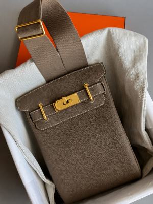 Hermess CB Hac O Das Khakhi Pm BackPack With Original Box Dustcover Lock Key Scarf Horse Charm Letter Etc Carry Bag ((NO RETURN))