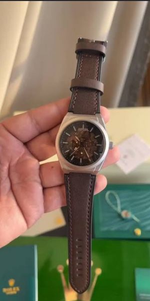 Fossi l Everett Automatic