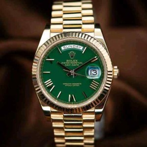 ROLEX GREEN DAIL
