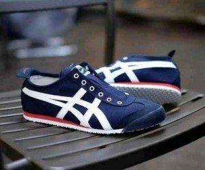 Onitsukaa Tiger Slip On Nevy Blue fix