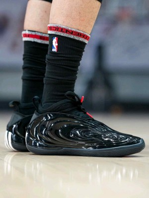 Adidass Harden Vol 10 HellCat Core Black 1197