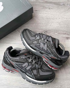 New Balancee 1906U BlackRedGrey