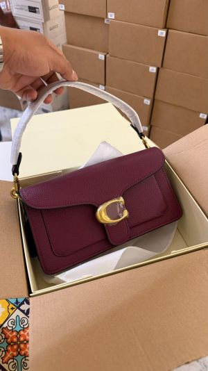 C_oach_Tabby_26_Black_Premium_Highend_With_WhiteCoachBox_2Belt
