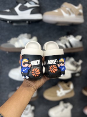clogs