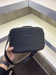 Emporio Arman i Mens Crossbody Side bag 