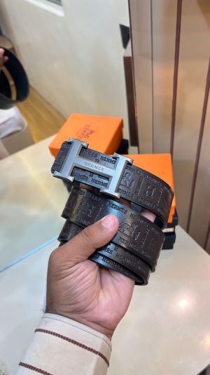 HERME_S PREMIUM QUALITY IMP EMBOSSED LEATHER BELT WITH OG BOX