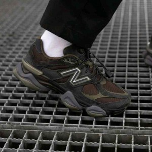 Neww balanee 9060 Blacktop Dark Moss (1193