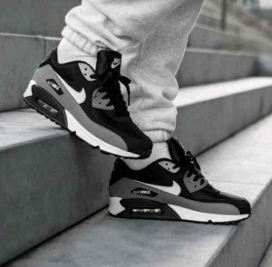 Nikee AirMax 90 Essential Black 1137