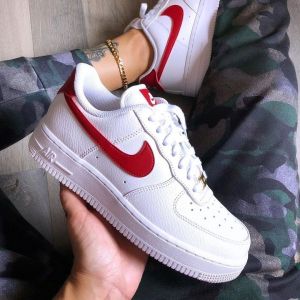 Nik.e Airforce 1 07 Noble Red