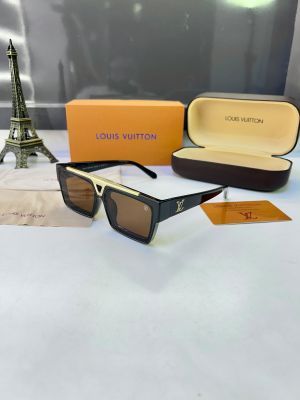 Loui_s Vuittion Brown Premium Quality Sunglass Fa 1027 