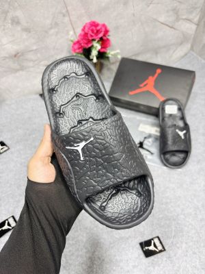 JORDA n FRANCHISE SHOWER SLIDES BLACK WHITE