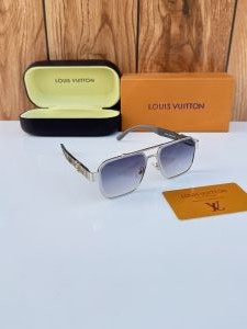 Louisvuitton24022_silver_black