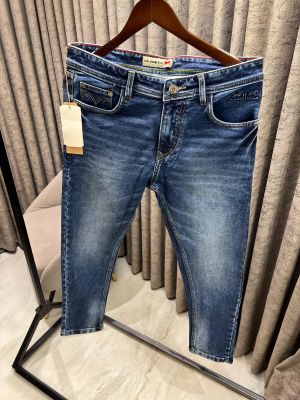 LEVIS JEANS 