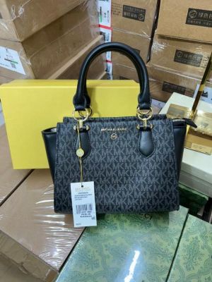 Michael kor_s marilyn medium logo satchel with box 927
