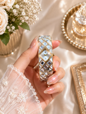 Swarovsk-i Gold white