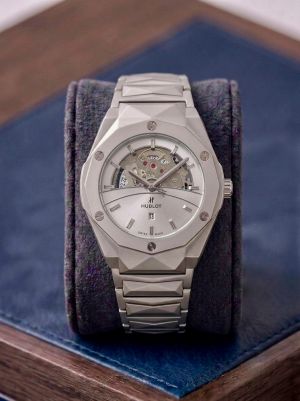 Hublo_t BigBang Tourbillion 401