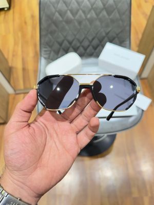 Marcjacobs2120 gold black
