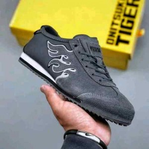 Onitsukaa Tiger Mexico 66 SD Grey Black 2375